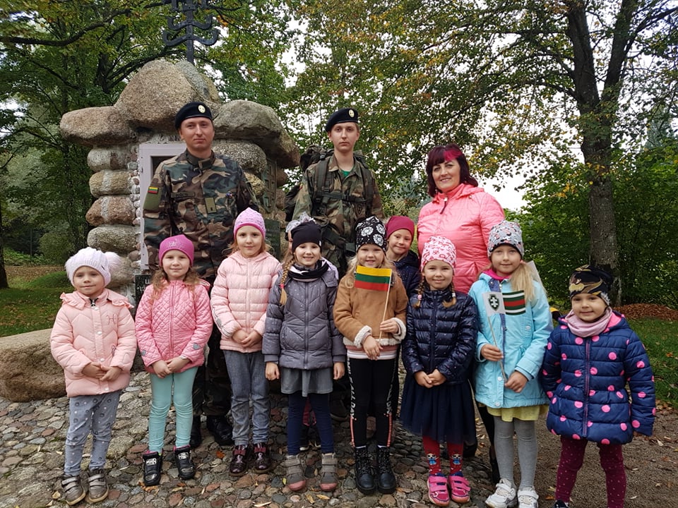 „Saugūs vaikai – laiminga  bendruomenė“